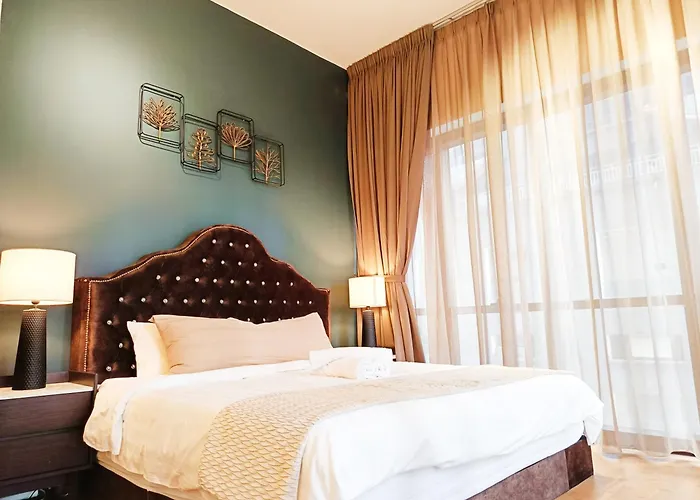 7 Kuala Lumpur City For 4 To 12 Pax Of 4 Bedrooms And 3 Bathrooms Near Klcc
