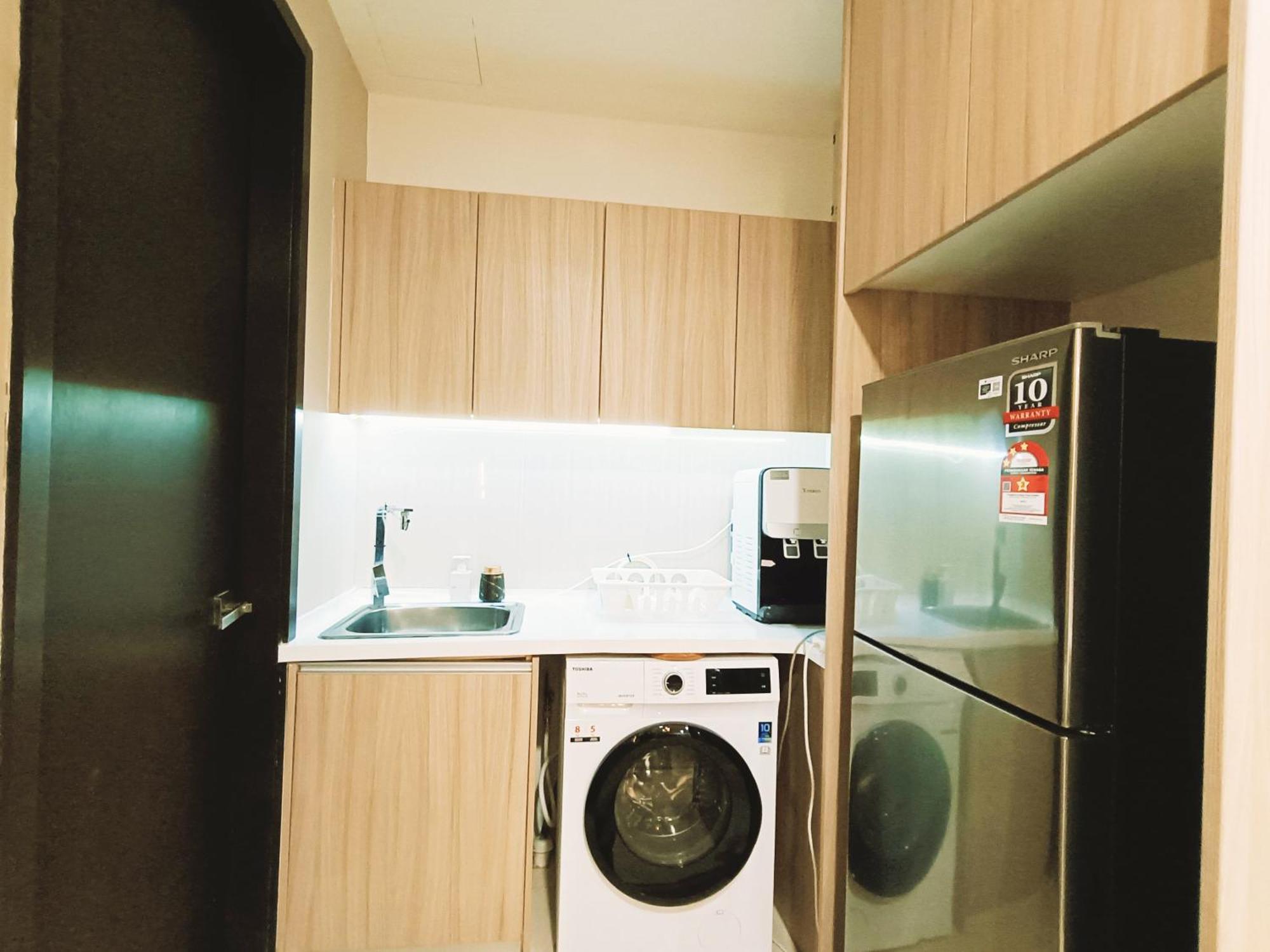 Apartment 7 For 4 To 12 Pax Of 4 Bedrooms And 3 Bathrooms Near Klcc Kuala Lumpur